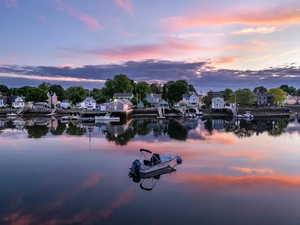 53 Pray Street, Portsmouth, NH 03801