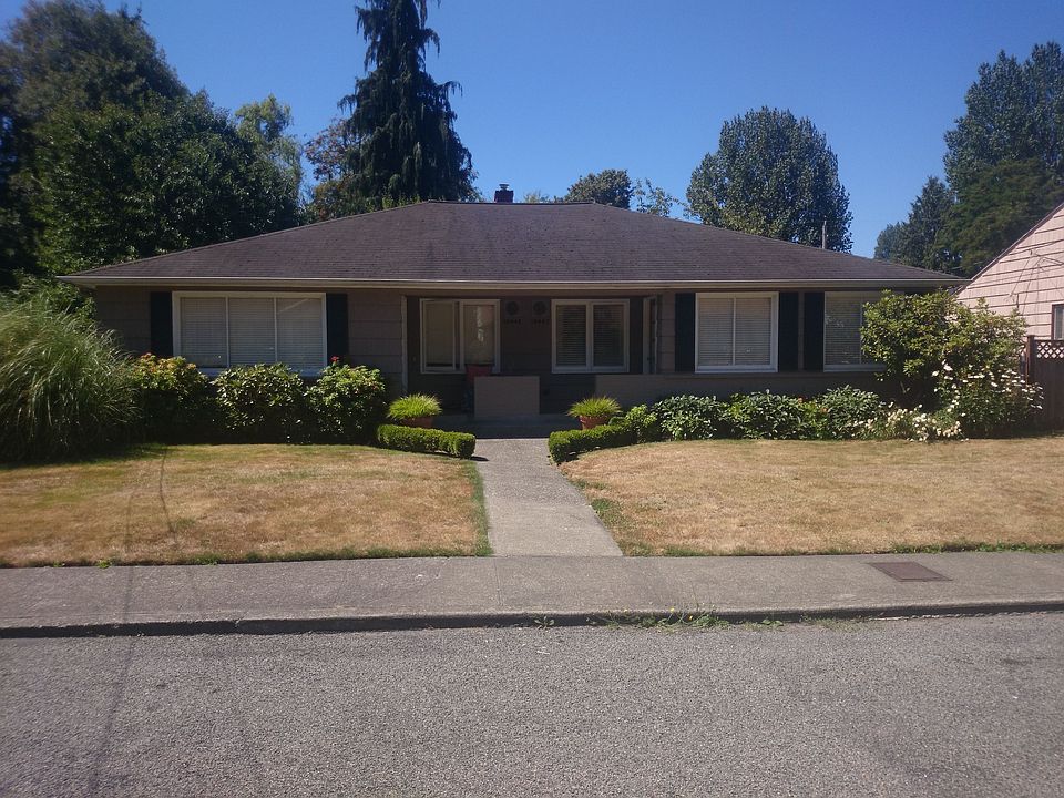 1st image of 10445 Alderbrook Pl NW