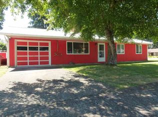 995 N 6th St, Aumsville, OR 97325