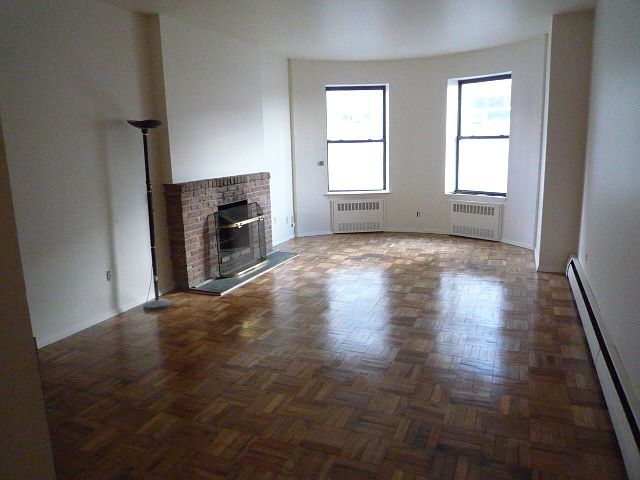 1st image of 303-305 W 80th St #6A