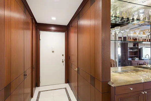 Sold by Nest Seekers International | media 11