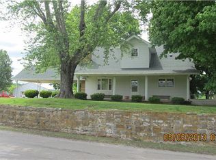 2321 Claude Fox Rd, Cornersville, TN 37047