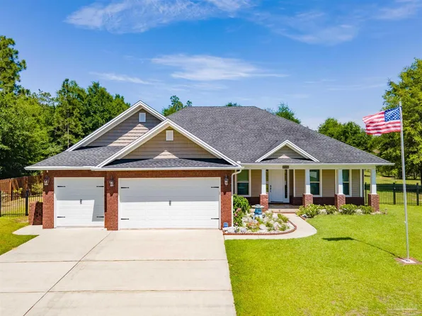 4982 Red Oak Dr, Milton, FL 32583