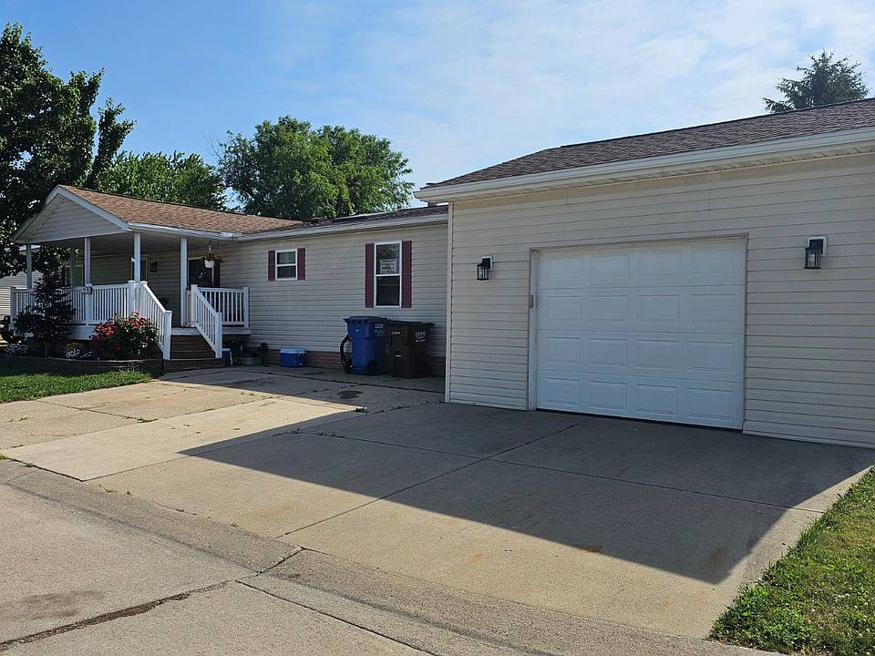 1st image of 8742 Daniel Dr #726