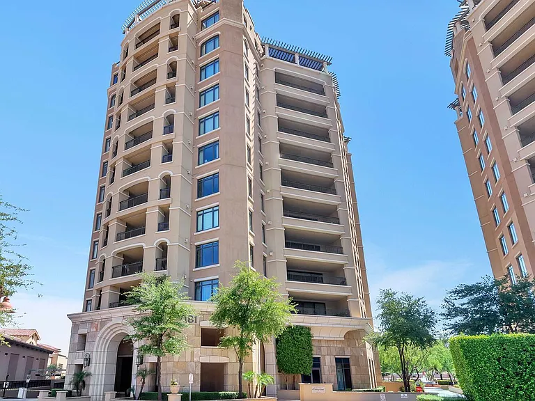 7181 E Camelback Rd #707 — Photo 3