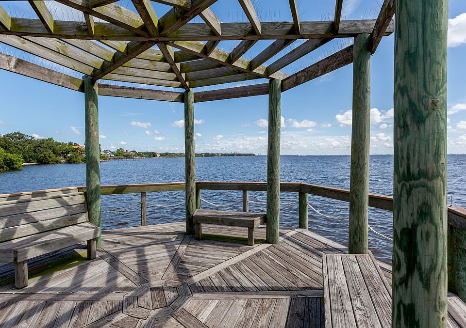 1st image of 2865 Bayshore Trails Dr