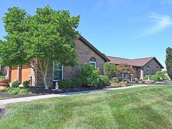 4th image of 8205 Meadow View Dr
