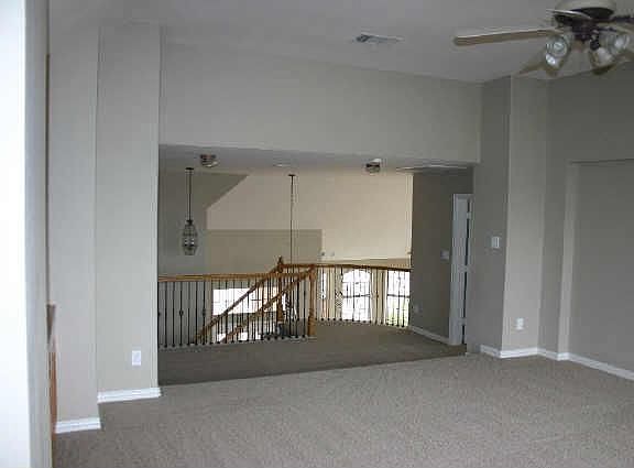 3rd image of 2529 Green Oak Dr