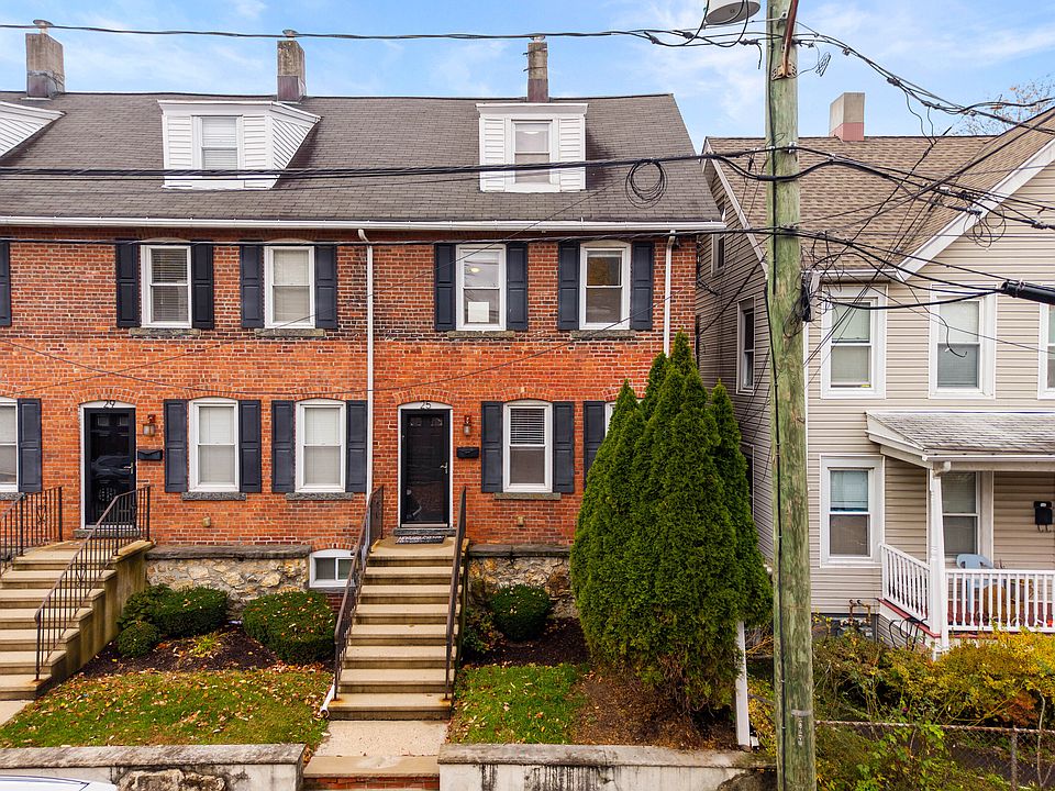 1st image of 25 Brown Avenue #25
