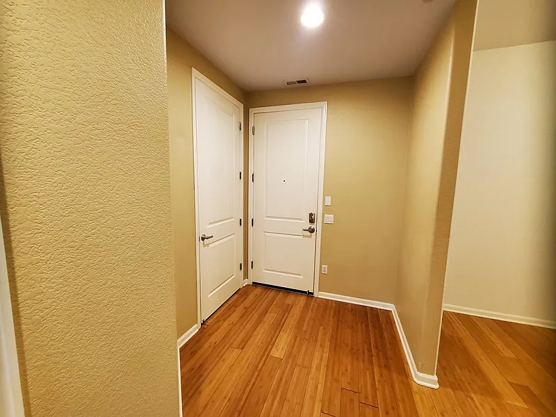 2 bed, 1444 sqft, $2,495 — Photo 2