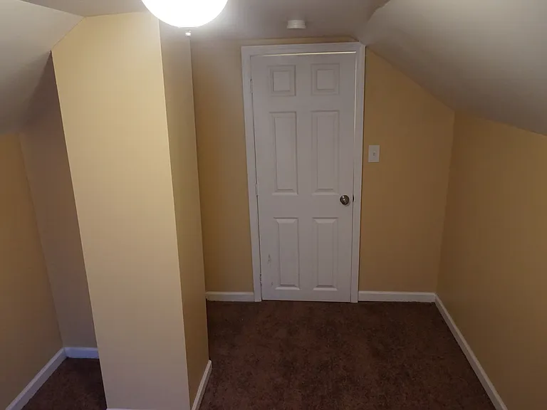 2202 Isabelle St — Photo 12