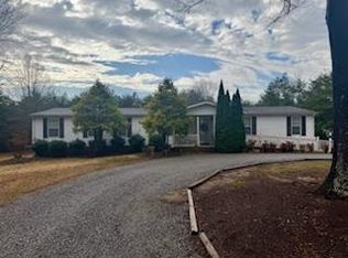 126 Pear Tree Rd, Sutherlin, VA 24594