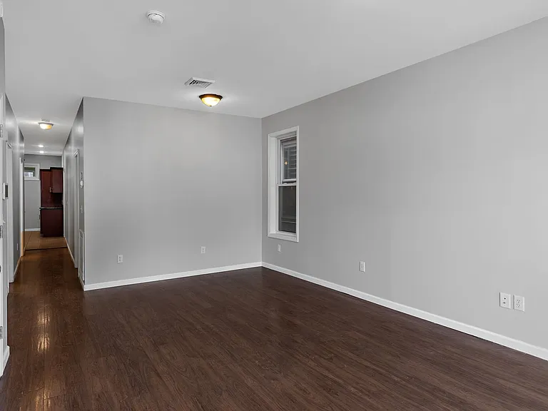 65 Dana Ave — Photo 8