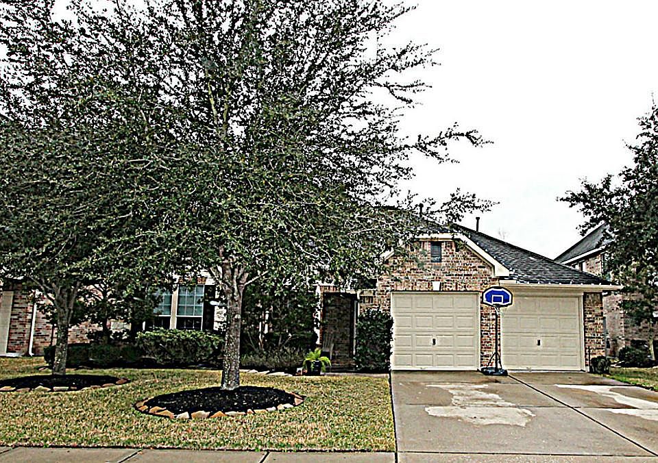 1st image of 21219 Pennshore Ln