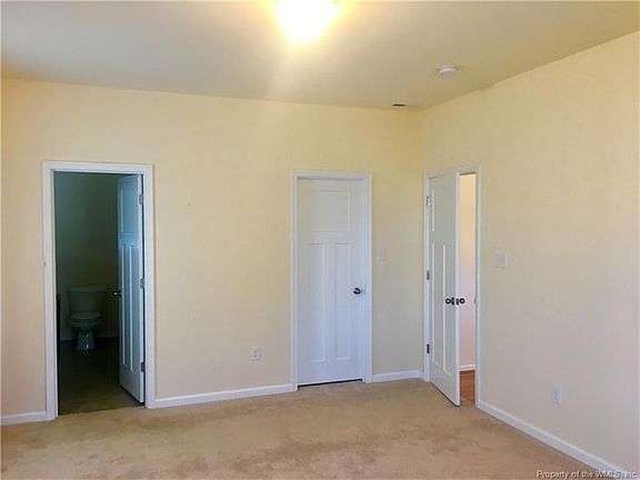 3rd image of 4733 Louisiana St