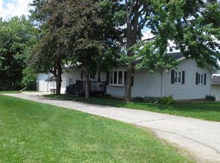 103 11th Ave N, Bangor, WI 54614