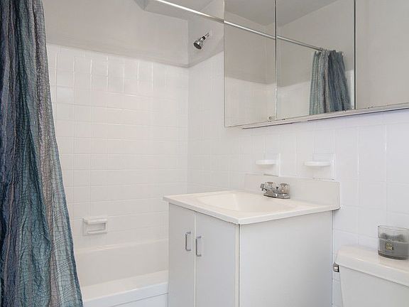 5th image of 235 E 57th St APT 8B