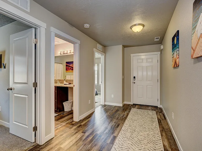 7646 E Declaration Dr — Photo 23