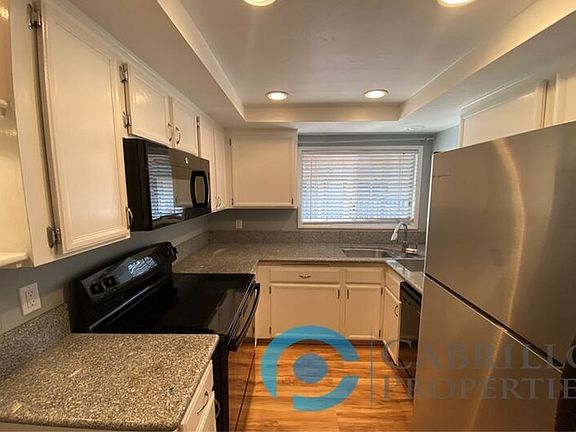 2nd image of 4519 Idaho St Unit 7