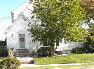 56 Post Blvd, Carteret, NJ 07008