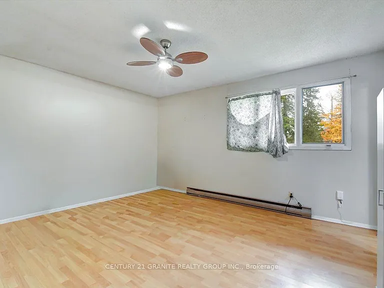 4 Maxwell Settlement Rd #1 — Photo 8