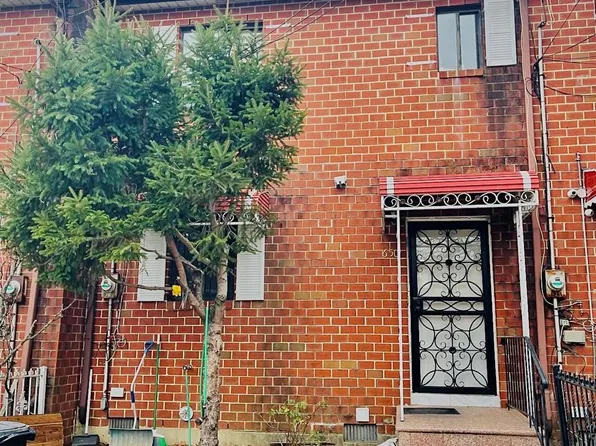 650 Sackman Street, Brooklyn, NY 11212