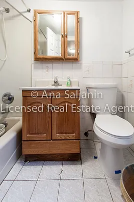 Rented by Citi Zone Realty | media 10