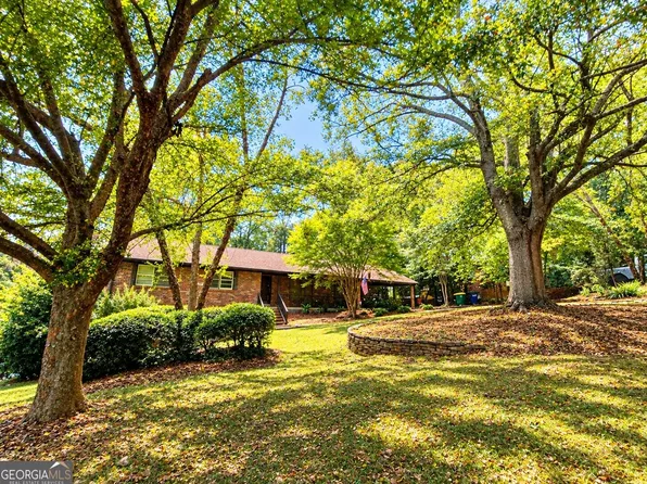 759 Riverhill Dr, Athens, GA 30606