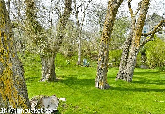 view north toward W Chester ST