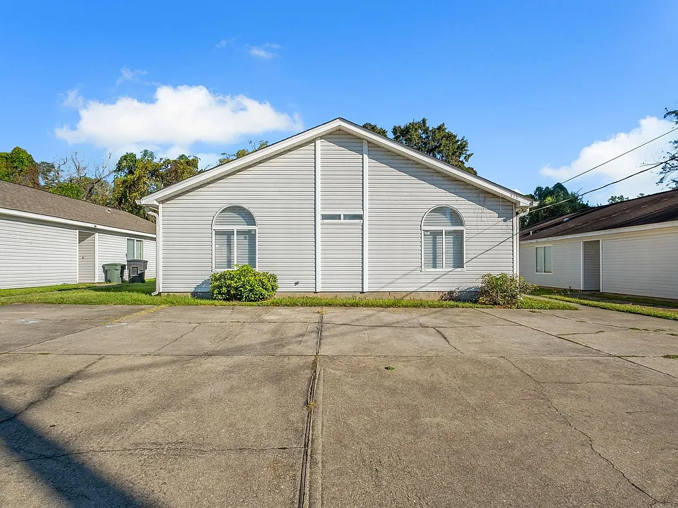 712 W Brevard St