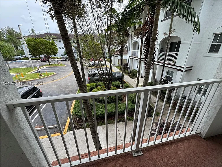 8650 NW 97th Ave #209 — Photo 23