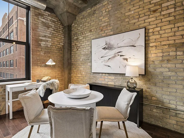618 Washington Ave N #500 — Photo 7