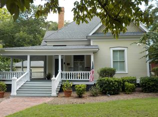 807 N Ridge Ave, Tifton, GA 31794