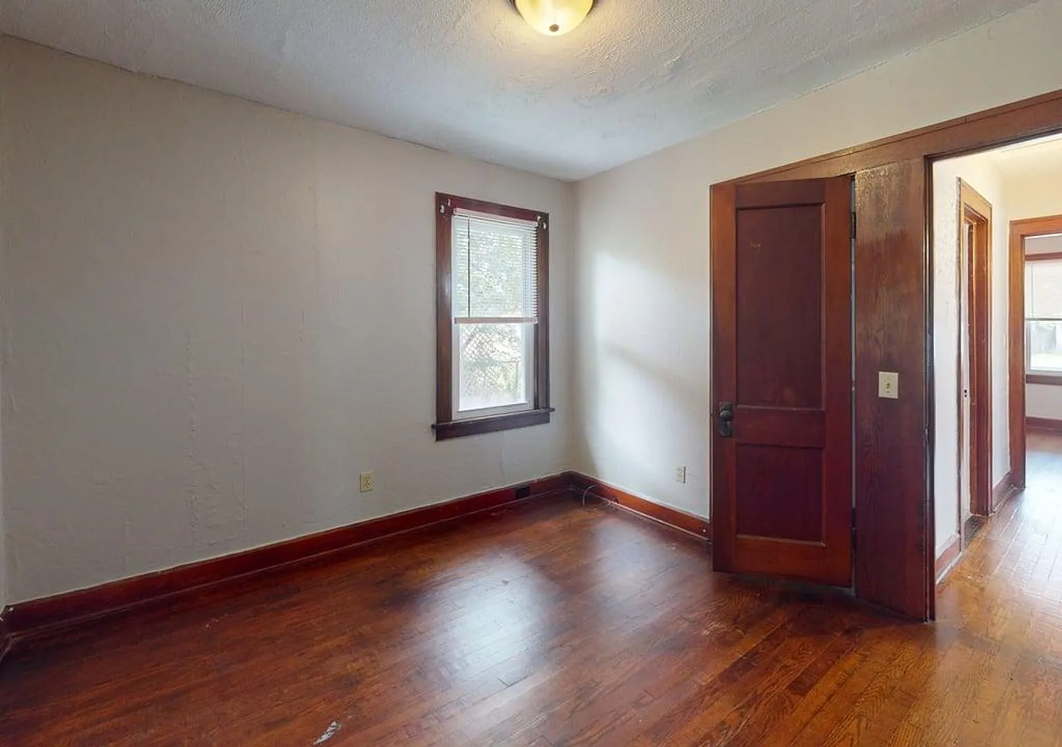 Lorain 2 bd/ 1 bath Single family Home — Photo 3