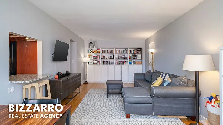 Living room, photo 3