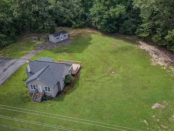 3rd image of 7935 Chicamuxen Rd
