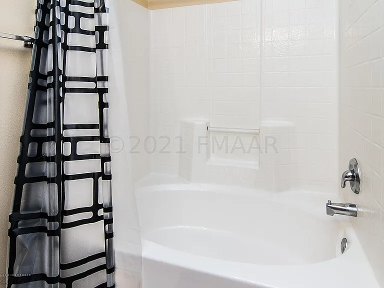 6181 35th St S — Photo 13