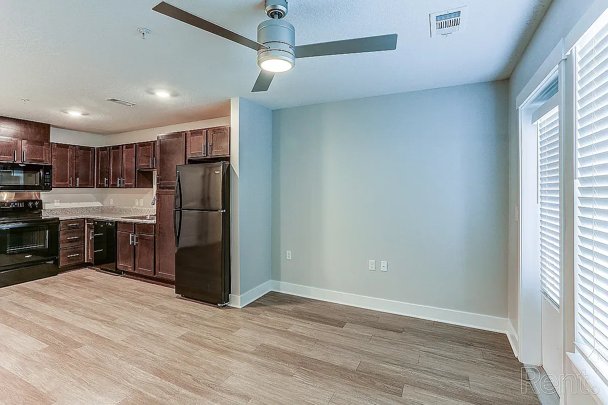 Residences at West Haven — Photo 3