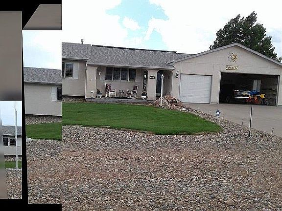 3 Car Garage on this side 
2CarGarageonotherside