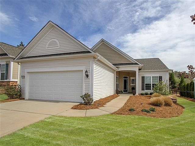 1st image of 1040 Orchid Ln
