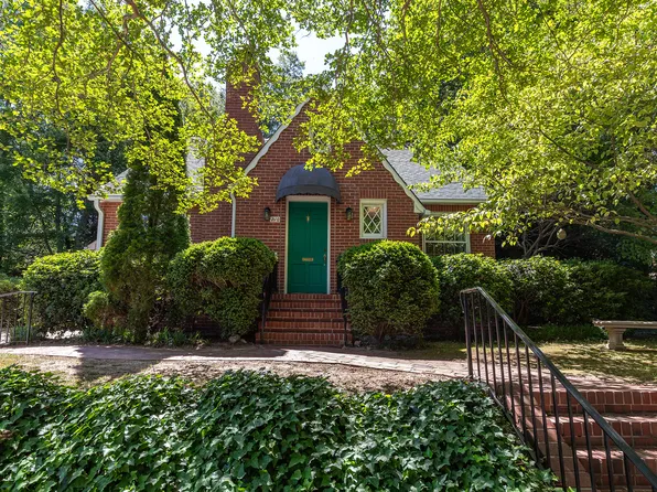 210 Pogue St, Raleigh, NC 27607