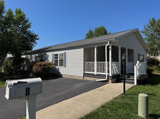 8 Adams Dr, Limerick, PA 19468