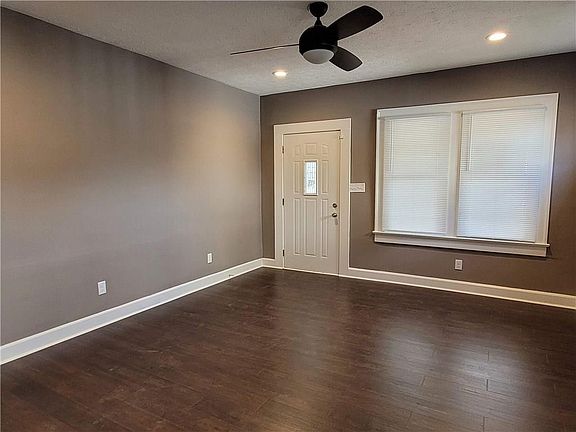 5th image of 719 N Grant Ave