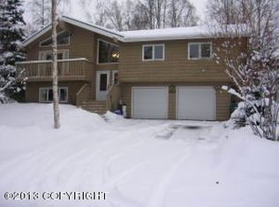 3030 Spinnaker Dr, Anchorage, AK 99516
