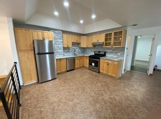 1108 Locust St #1, Philadelphia, PA 19107