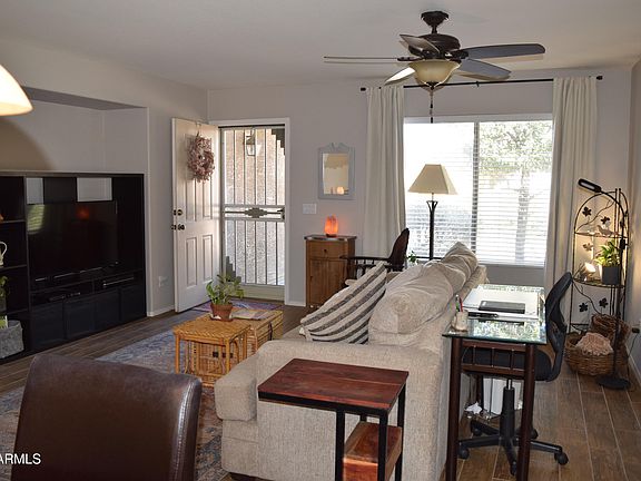 4th image of 15943 W YOUNG Street