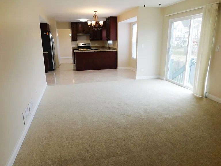 1906 Armwood Ln — Photo 10