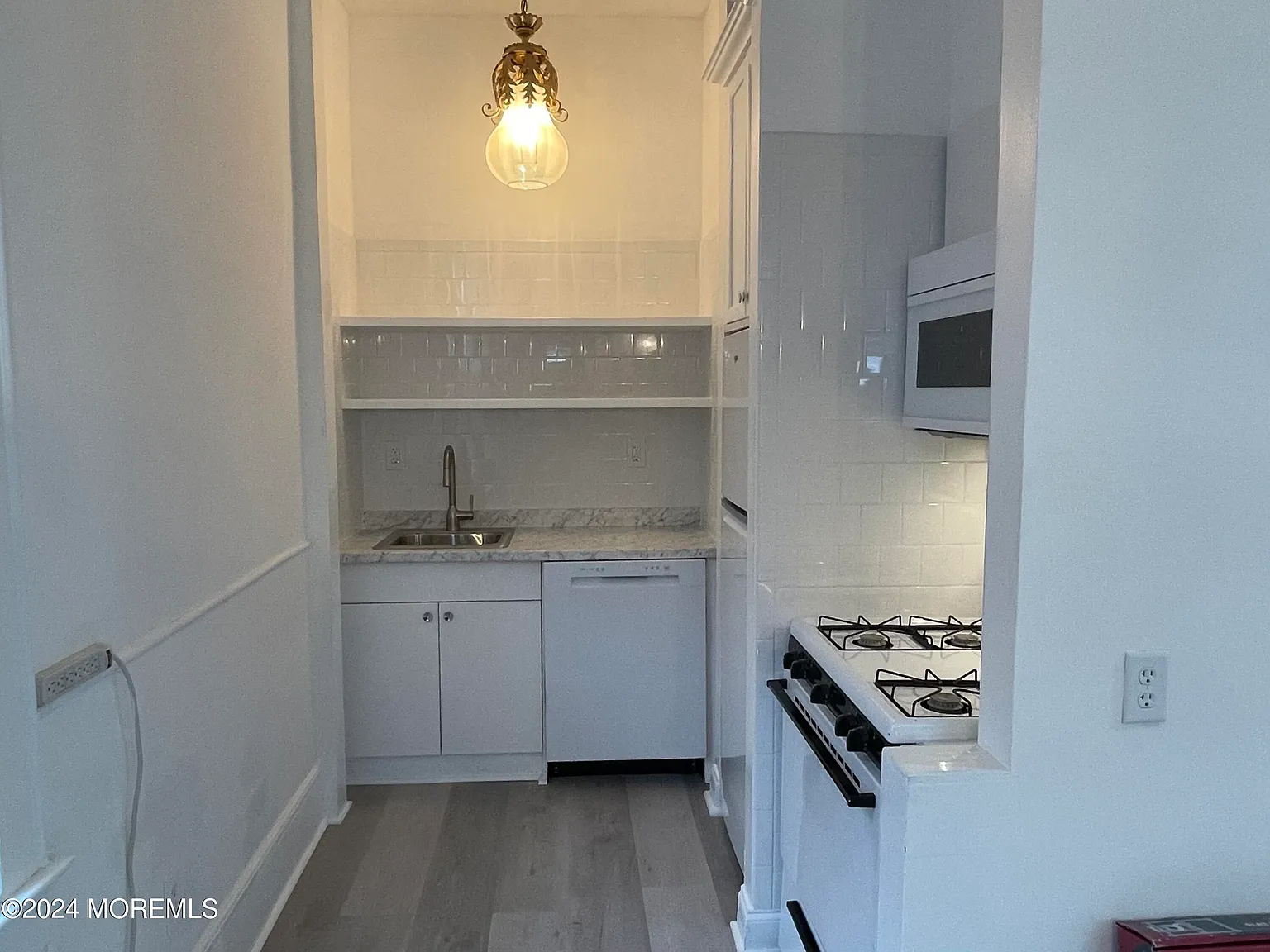 1 bed, 3490 sqft, $2,500 — Photo 1