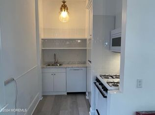 212 11th Ave APT A, Belmar, NJ 07719