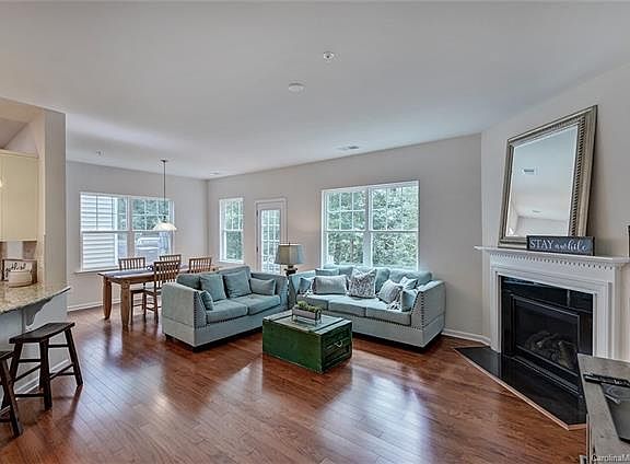 2nd image of 155 Portola Valley Dr Unit A
